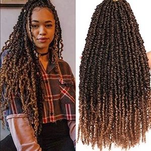 Five packs of crochet twist 1b/27